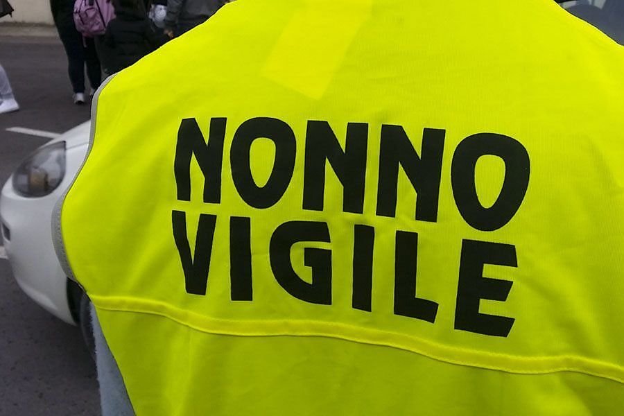 Quartu Sant’Elena, 47 nonni vigile per la sicurezza dei più piccoli sulla strada della scuola