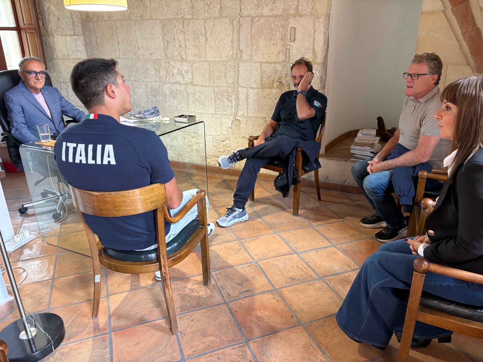 Il Sindaco incontra il nuovo campione mondiale di formula Kite Riccardo Pianosi per complimentarsi personalmente