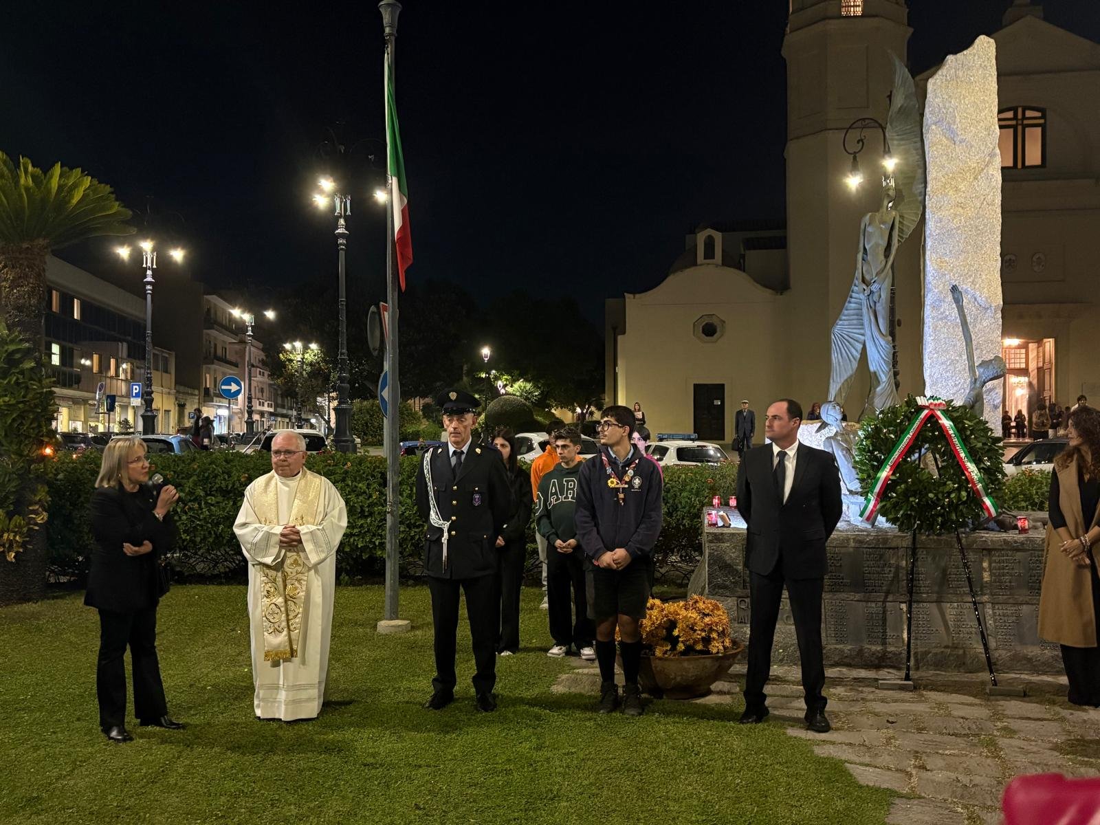 Quartu partecipa alle celebrazioni per la Giornata dell’Unità Nazionale e delle Forze Armate con la Santa Messa e la deposizione di una Corona davanti al Monumento ai Caduti