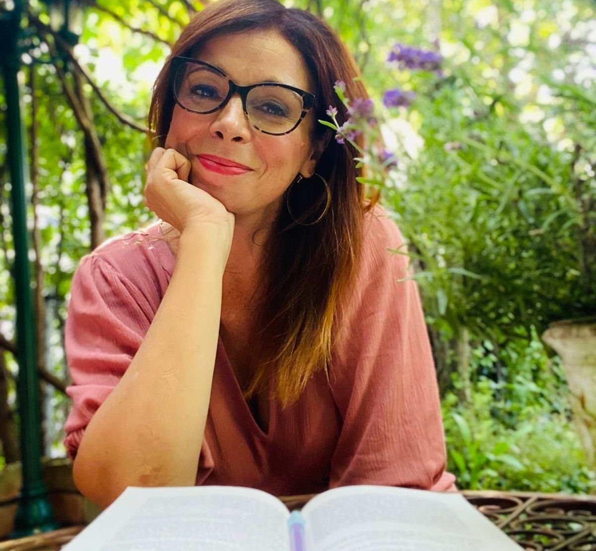 Lunedì 10 novembre, Katia Fundarò e il suo 'Familienalbum' protagonisti alla Biblioteca Centrale di via Dante