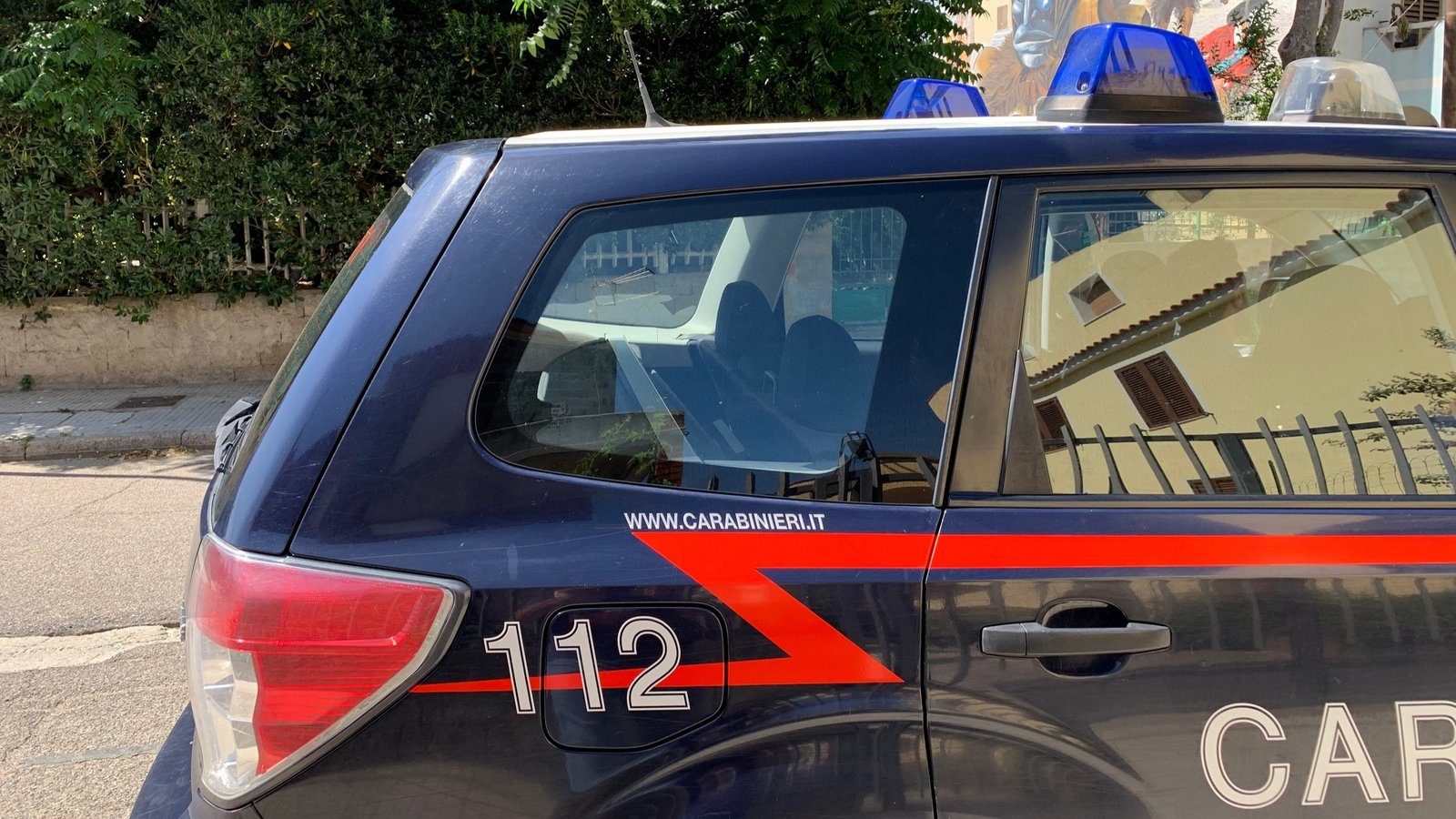Selargius, auto rubata e smontata in cortile: 47enne denunciato