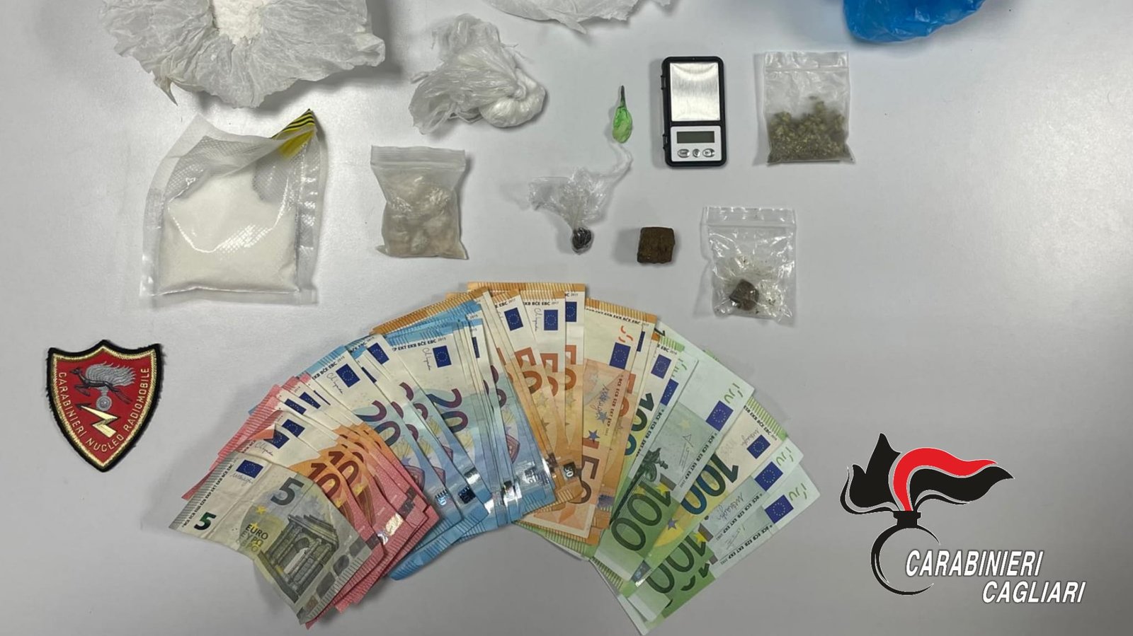 Quartu, pusher con la droga sull’auto a noleggio: 29enne in manette