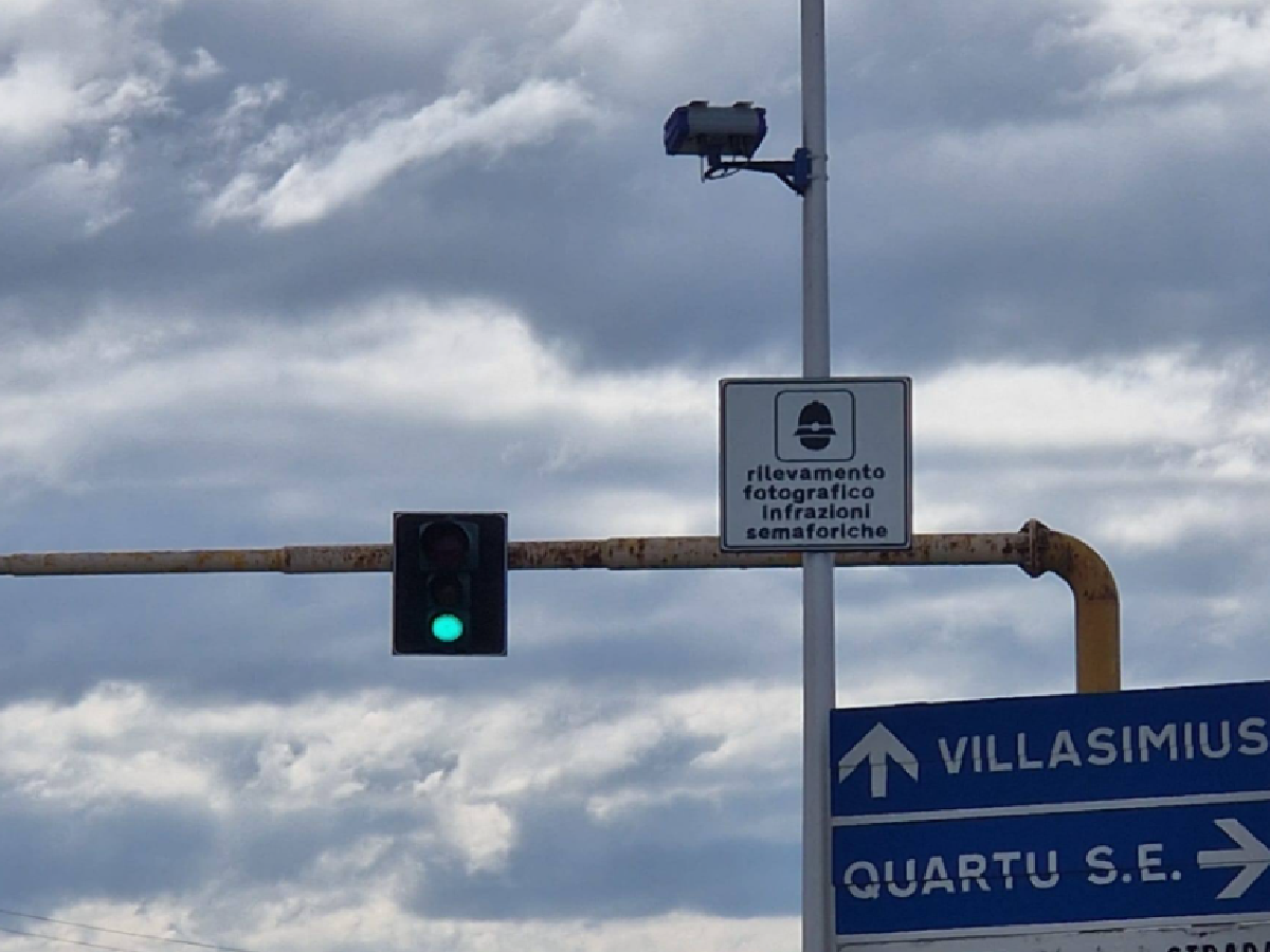 Occhio al rosso tra Quartucciu e Quartu, multe salate garantite col nuovo Photored