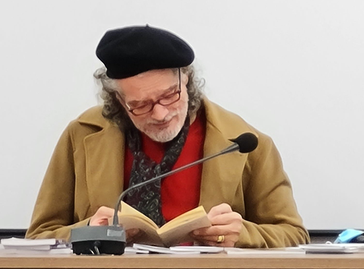 Coesione sociale, l'autore cagliaritano Gianni Mascia racconta il proprio percorso creativo e l’esperienza del laboratorio di poesia
