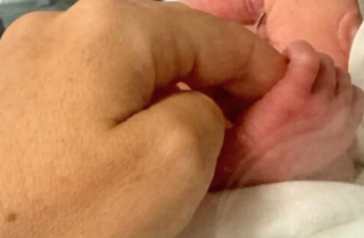 Pavoletti papà per la terza volta: è nata la piccola Emma Luna