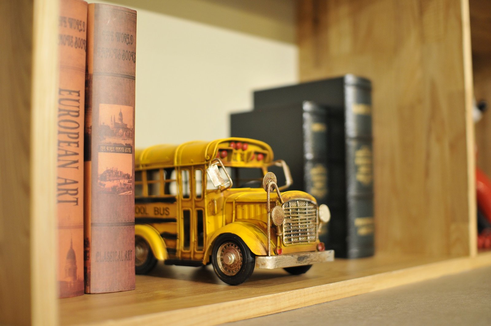 Servizi scuolabus nel litorale e trasporto disabili A.S. 2026/2027, scadenza dei termini fissata per il prossimo 31 agosto