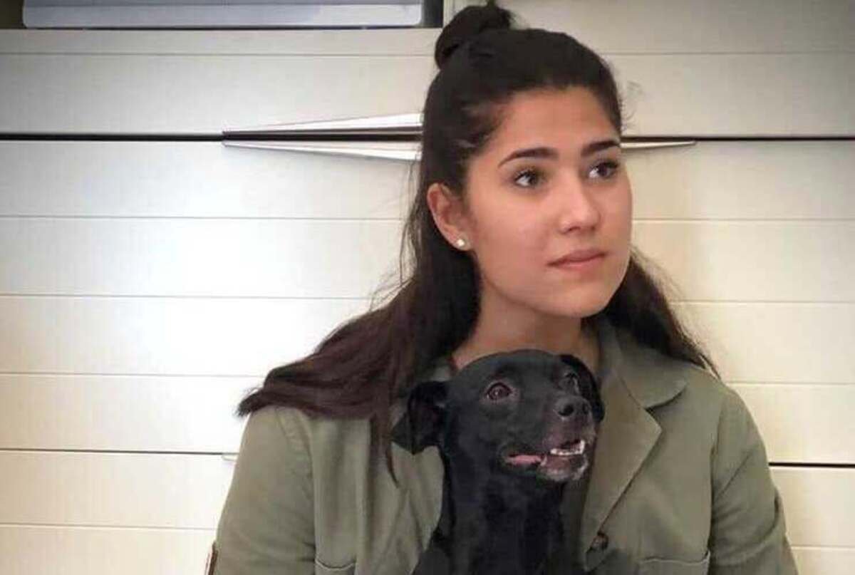 Cagliari: l’ex Miss Sardegna Bianca Fusco e il suo cane aggrediti da una nutria: recisi due tendini e un nervo