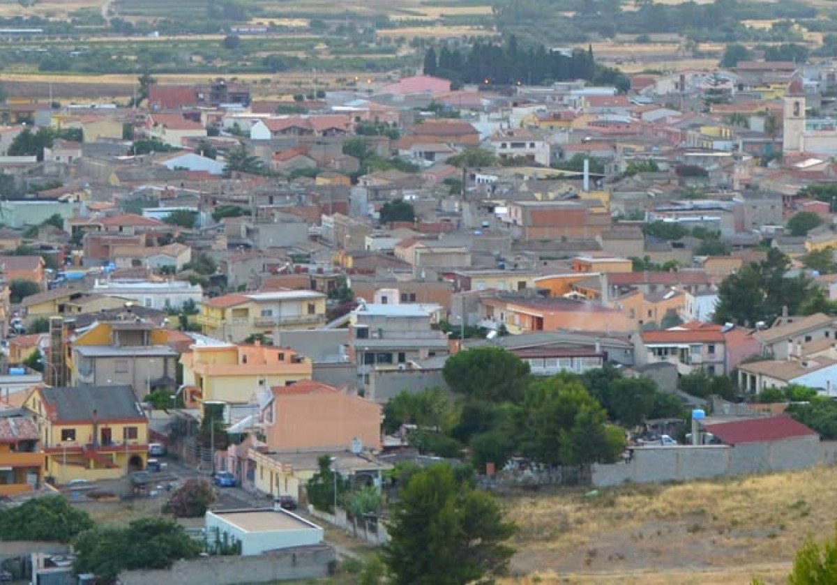 Il giallo di Maracalagonis: mamma e figlio trovati senza vita in casa, si indaga per asfissia