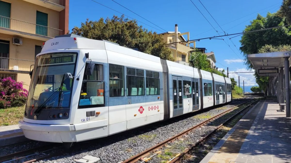 Addio alla metro per il Poetto: Cagliari cancella la linea e dirotta 43 milioni su strade e bus elettrici