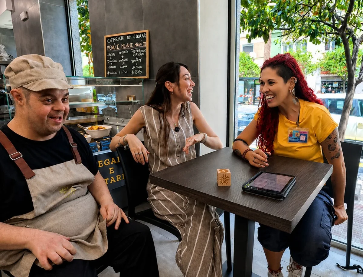 A Cagliari una gastronomia che offre lavoro alle persone con disabilità: la storia di “Noi Altri”
