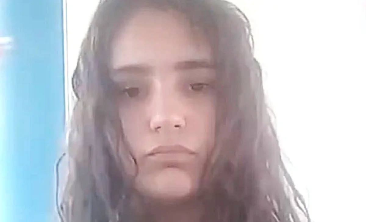 Il dolore straziante della mamma di Denise: «Sono morta insieme a te». Oggi l’ultimo saluto a Cagliari