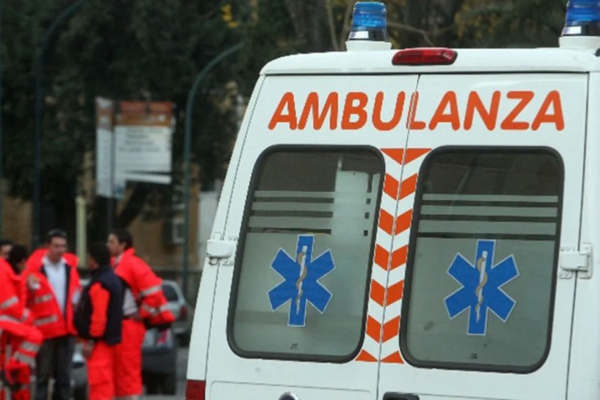 Dramma a Porto Torres: cinquantaquattrenne trovato senza vita nella sua abitazione, la Procura dispone l’autopsia