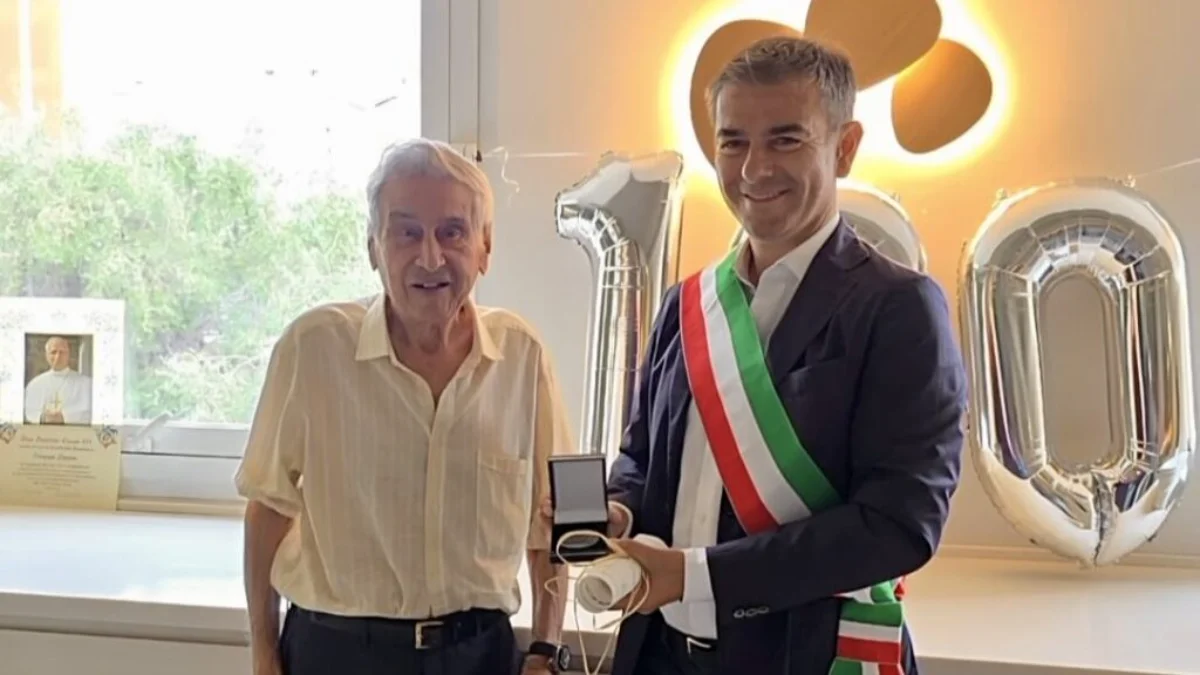 Giuseppe Spissu compie 100 anni: gli auguri della città di Cagliari