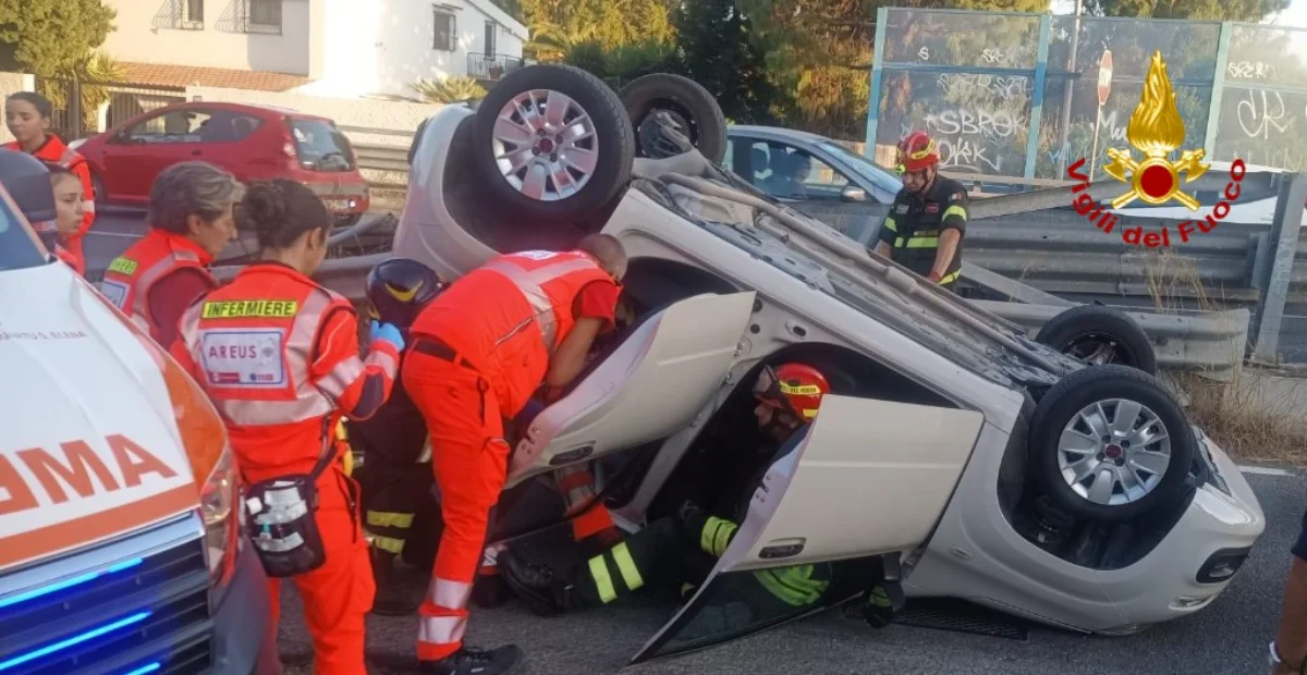 Incidente al centro commerciale Le Vele: donna perde il controllo dell’auto e si schianta contro il guardrail