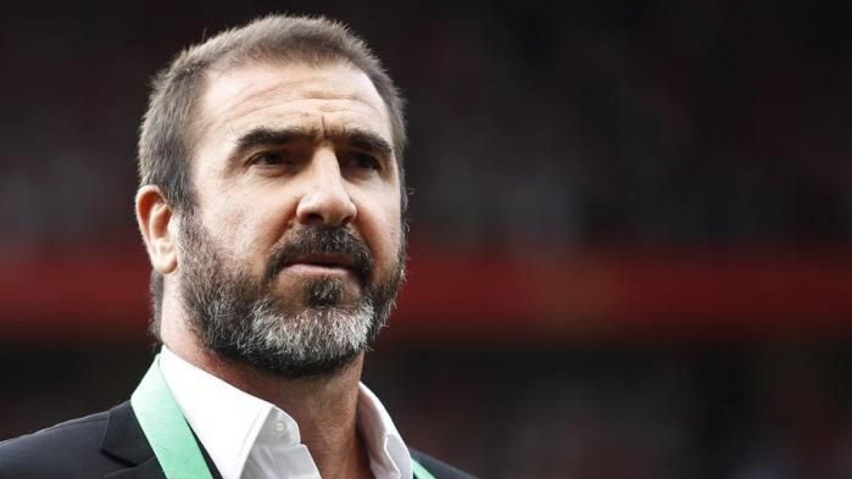 Dalle magie con il Manchester United alle radici sarde: la storia di Eric Cantona tra Ozieri e Cuglieri