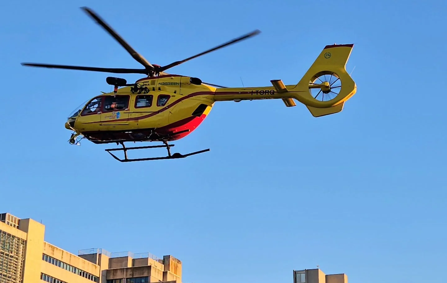 Pauroso incidente a Villamassargia: auto si ribalta, giovane in gravissime condizioni al Brotzu