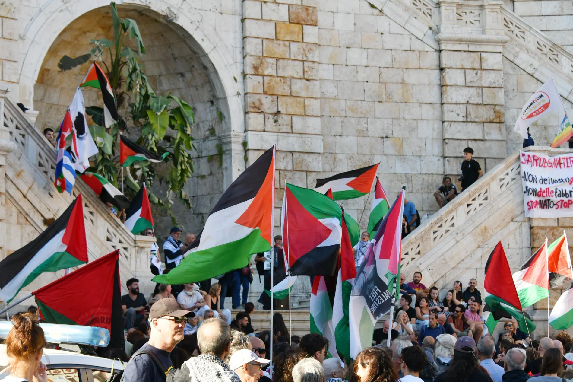 Cagliari per la Palestina: 6mila persone in corteo per chiedere la fine del genocidio