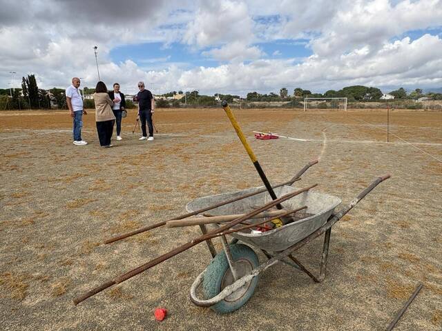 Al via i lavori nell'impianto sportivo di Flumini: campo in erba sintetica, restyling di spogliatoi e recinzioni, accessibilità