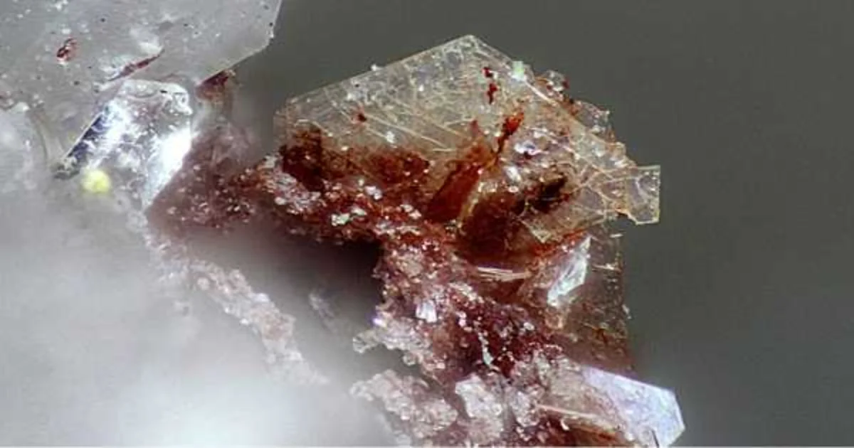 Nuragheite, il minerale sconosciuto alla scienza scoperto in Sardegna: una vera rarità