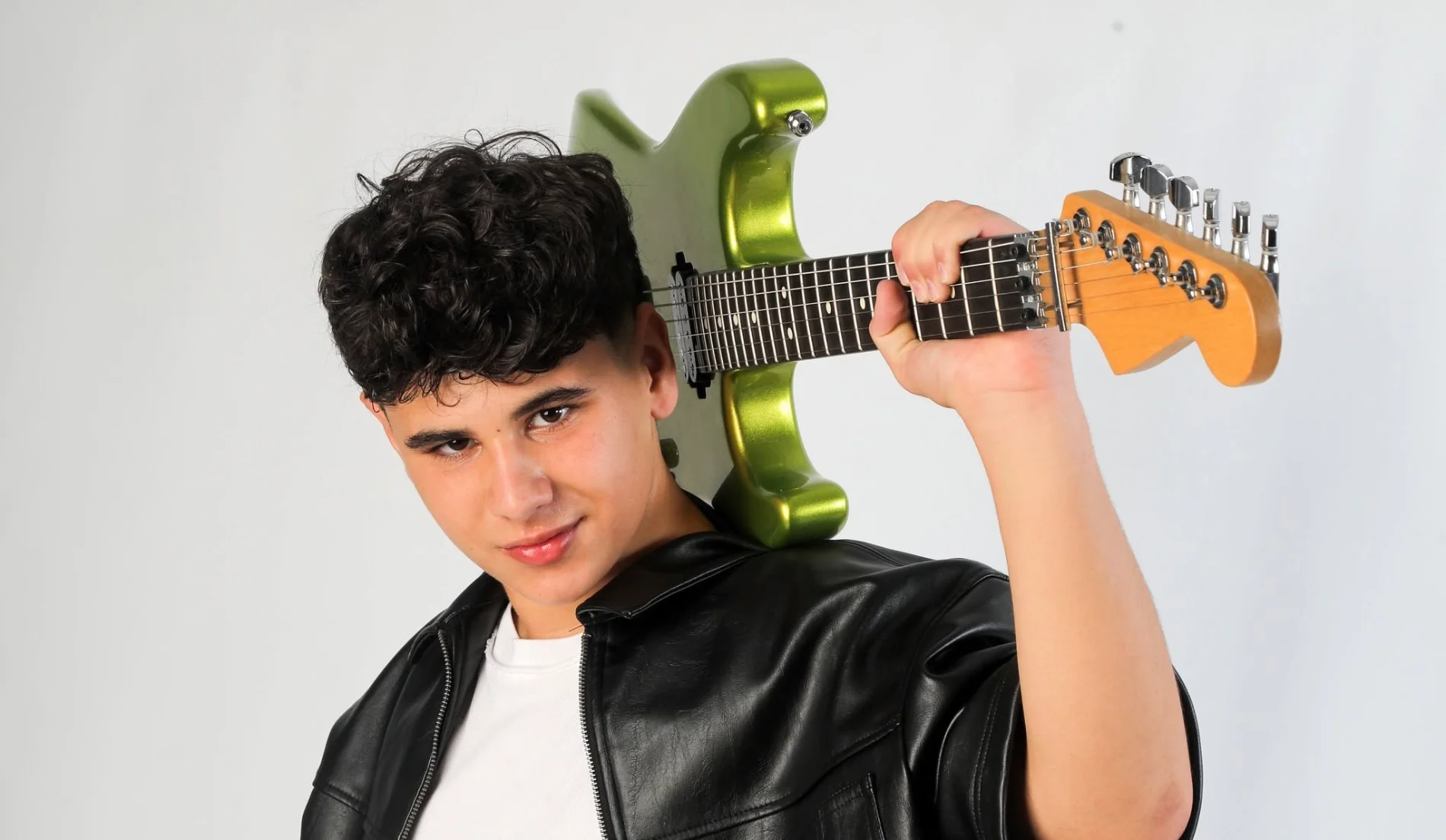 Matteo Trullu rappresenta l’Italia al Junior Eurovision: il giovane musicista sardo arriva 11esimo
